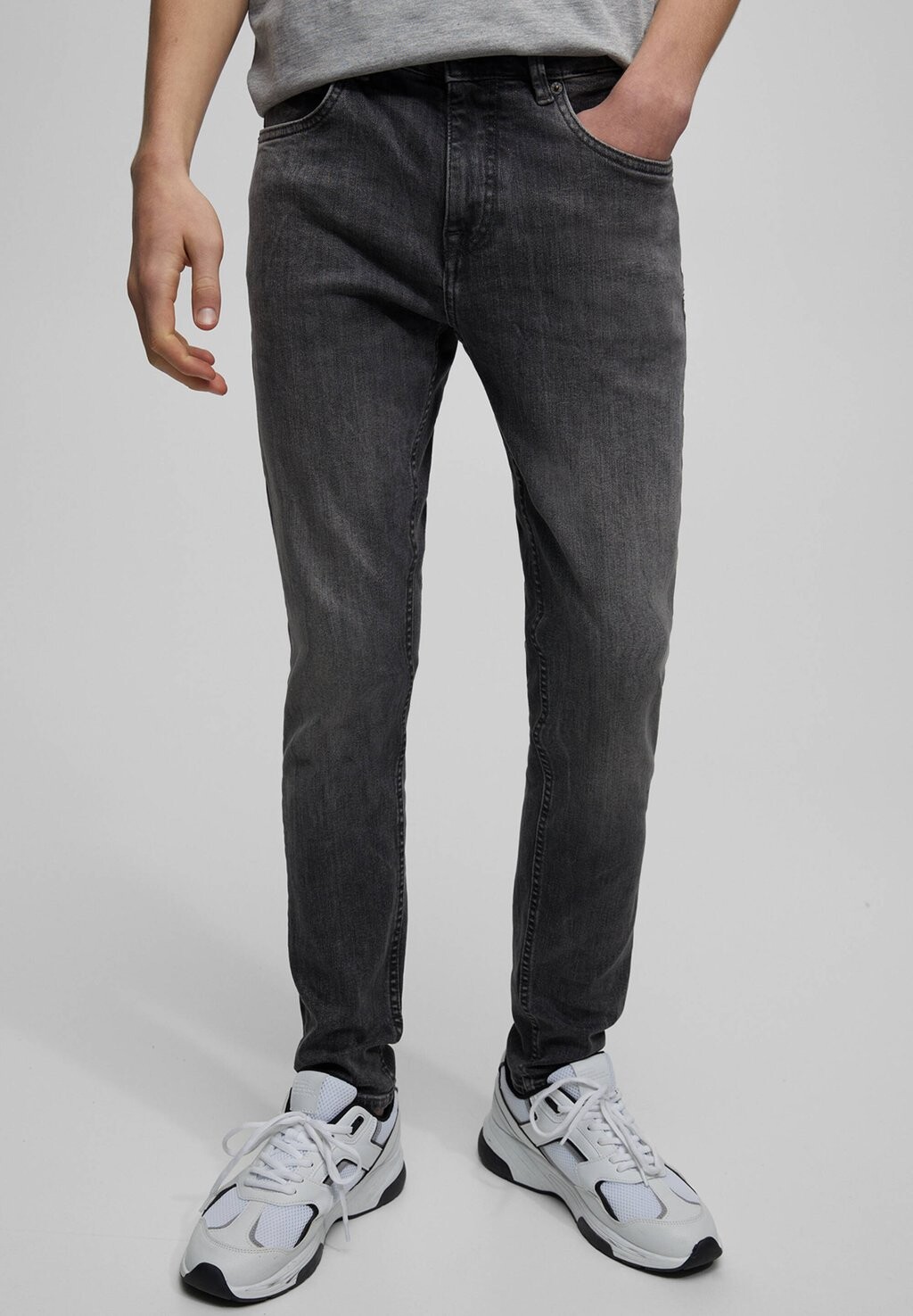 

Джинсы скинни PULL&BEAR