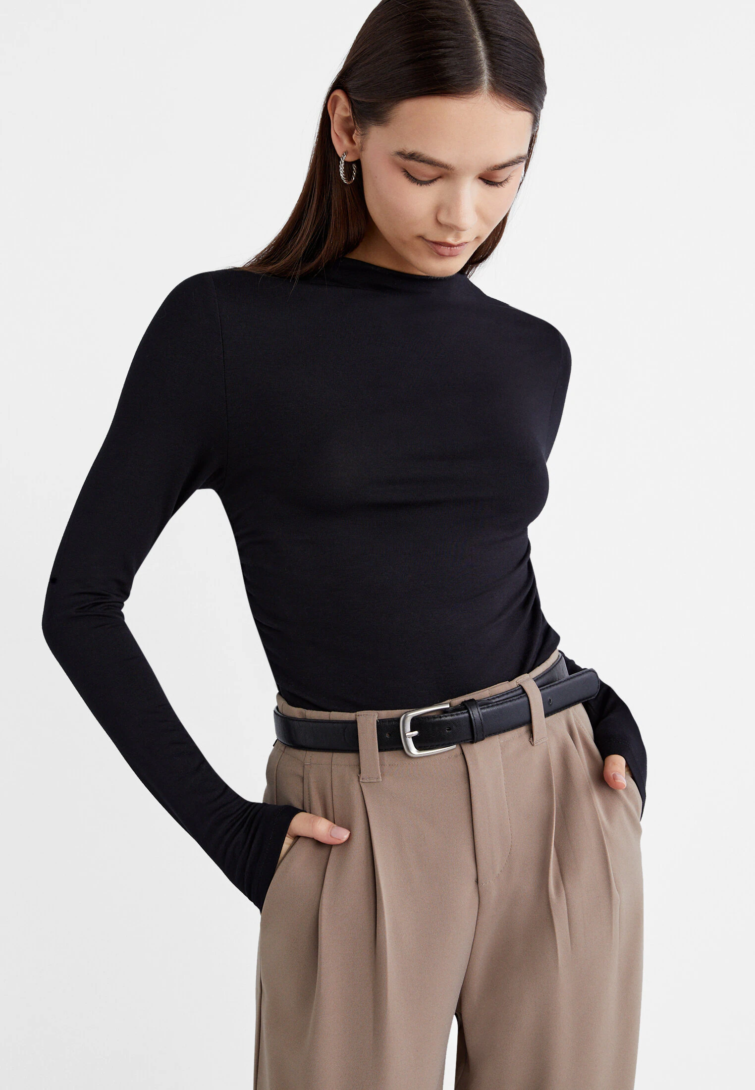 

Футболка из вискозы в сборе Stradivarius, черный