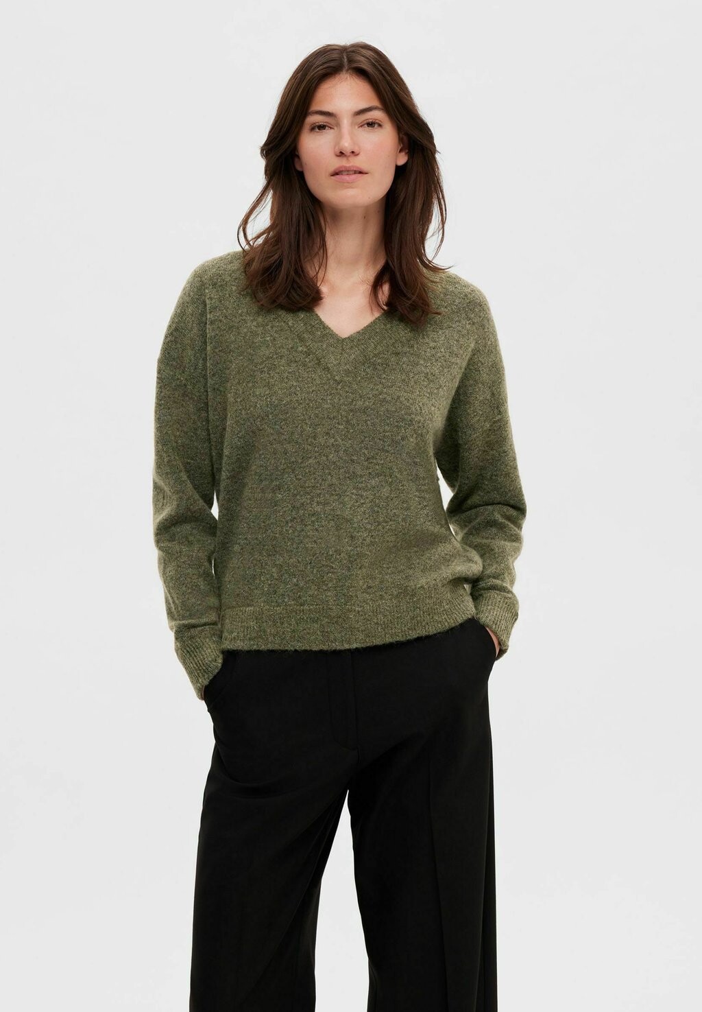 

Свитер MALINE LS V-NECK NOOS Selected Femme, темно-зеленый