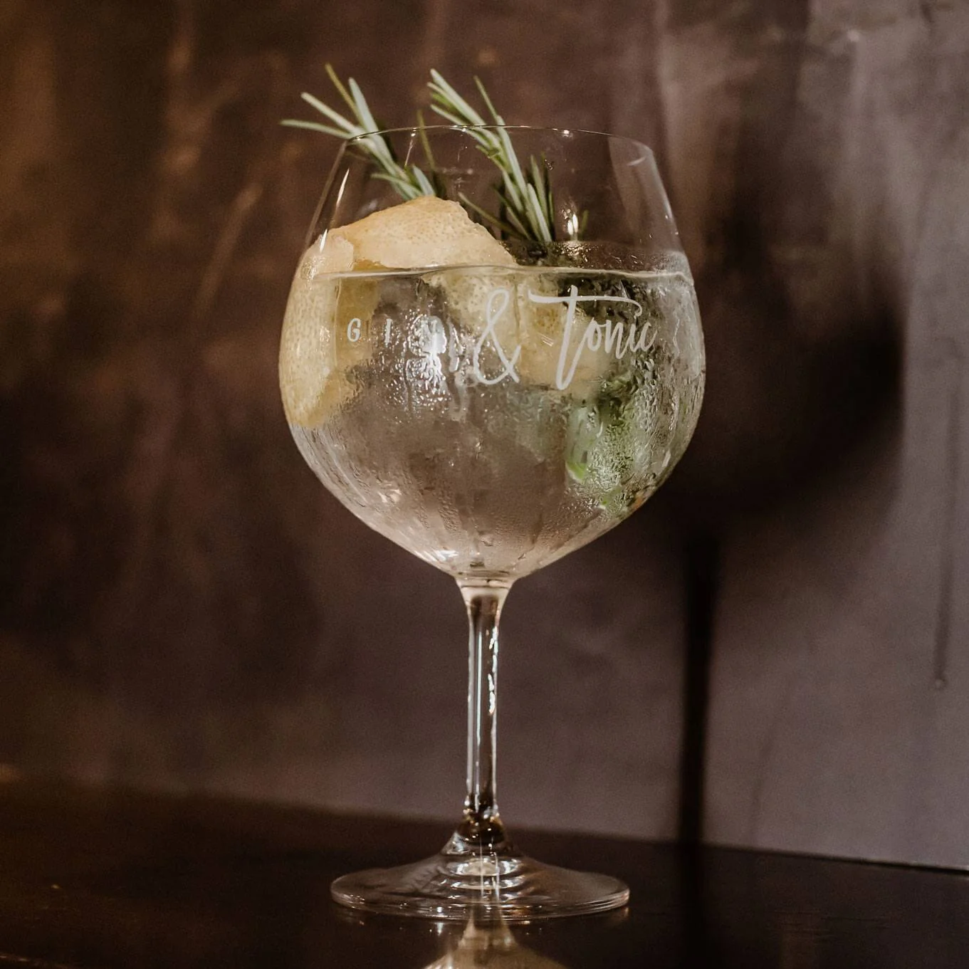 

Набор из 2 коктейльных бокалов из стекла с шелкографией - Gin & Tonic Simple Day