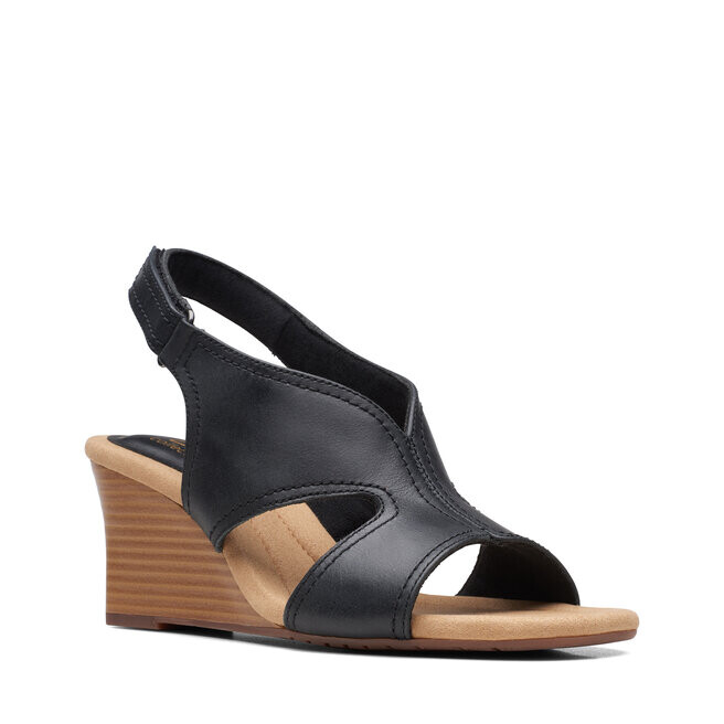 

Сандалии Clarks KyarraAster, черный
