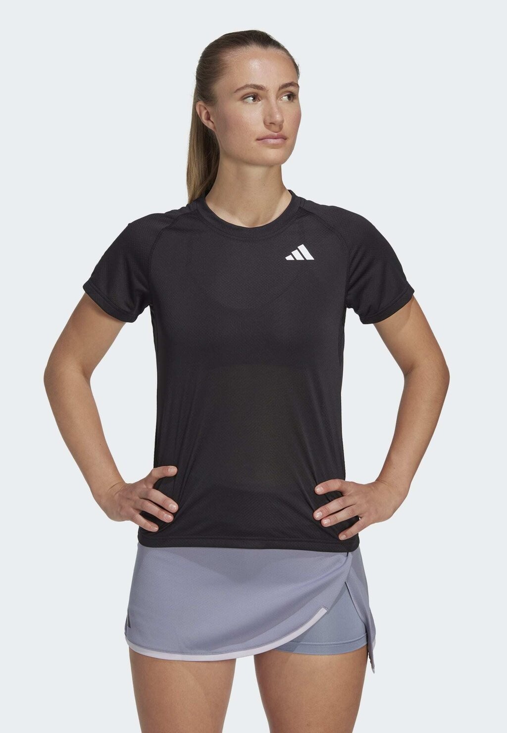 

Спортивная футболка Adidas, черный