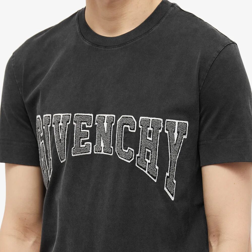 цена Givenchy Футболка с вышитым логотипом колледжа, черный