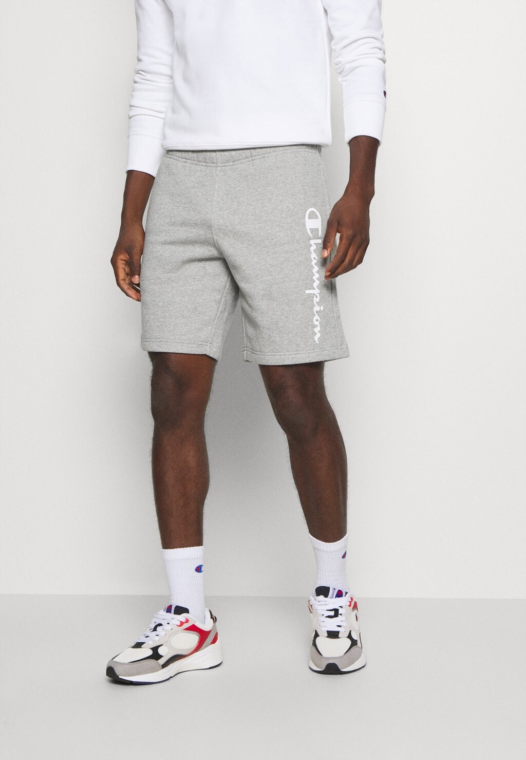 

Спортивные шорты Champion