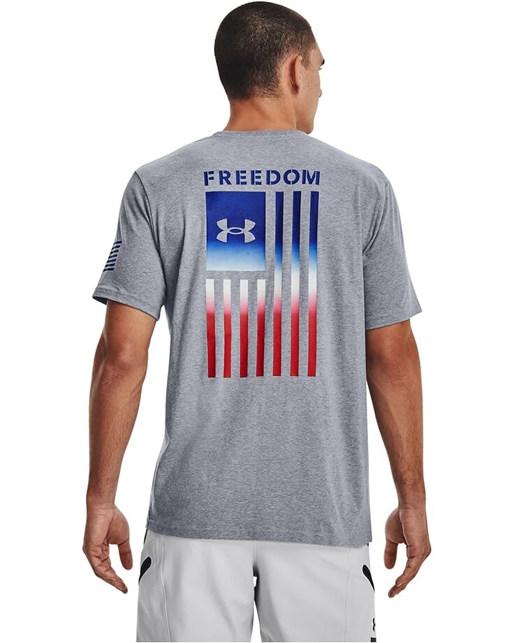 

Футболка Under Armour Freedom Flag Gradient Short Sleeve Tee, цвет Steel Light Heather/Royal