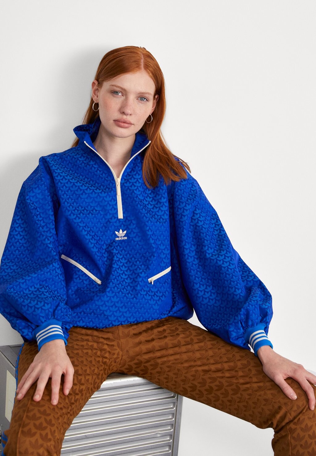 

Ветровка adidas Originals, Синий