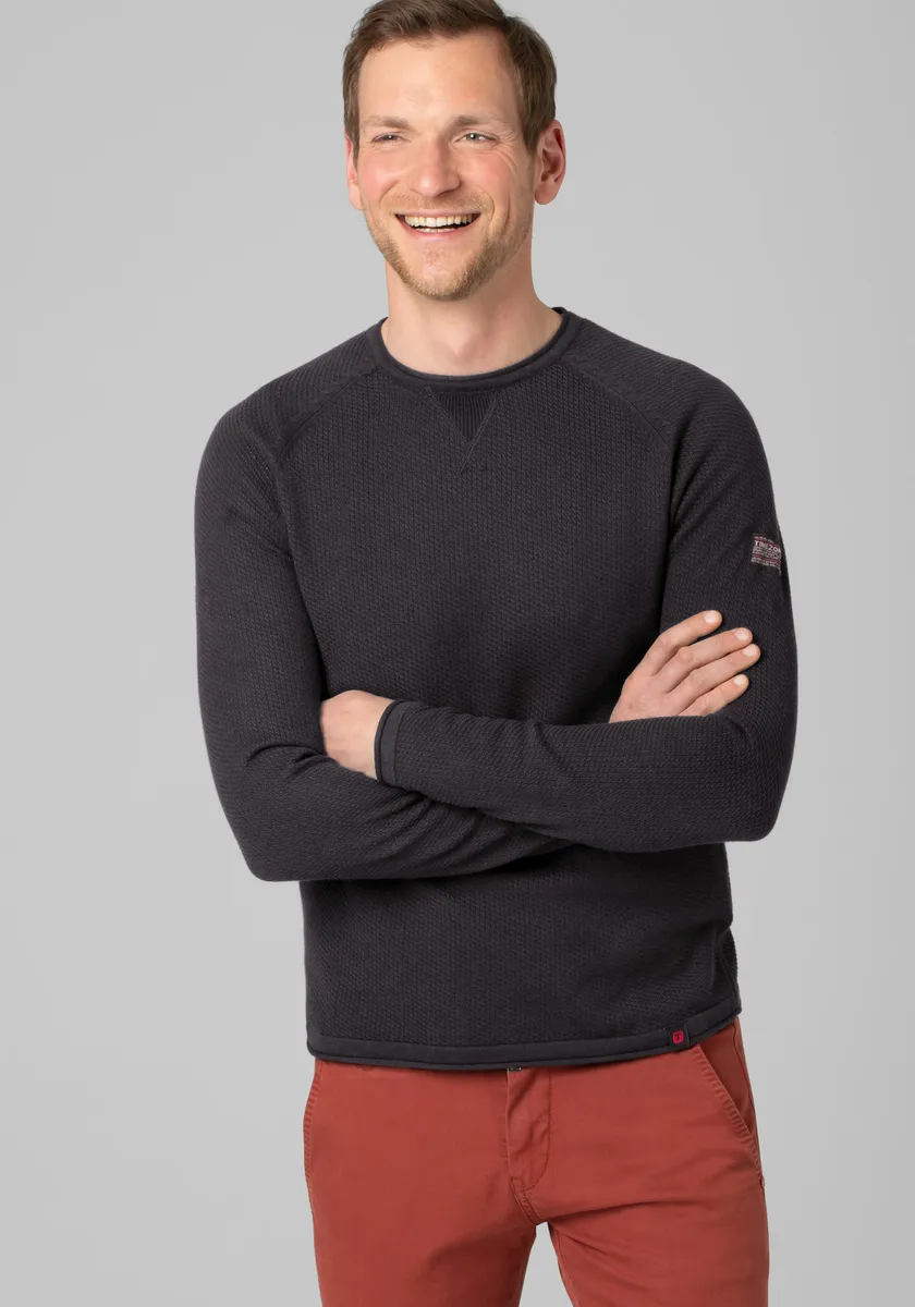 

Вязаный свитер TIMEZONE "Spiral Knit Crewneck", черный