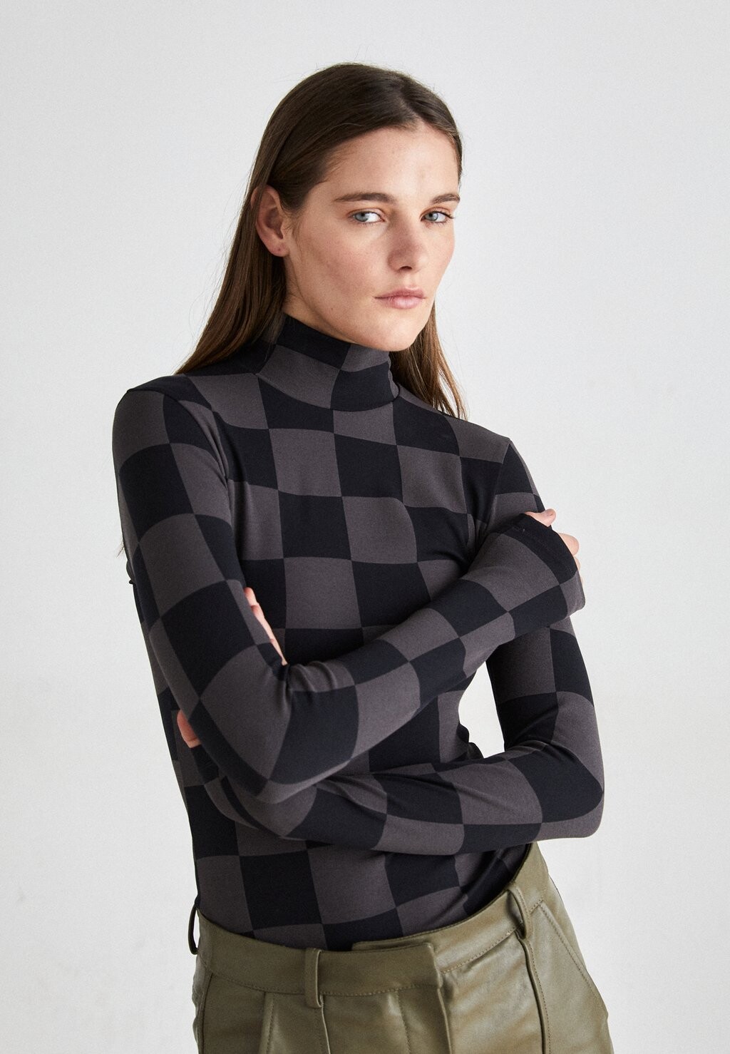 

Блузка с длинными рукавами Marimekko, черный