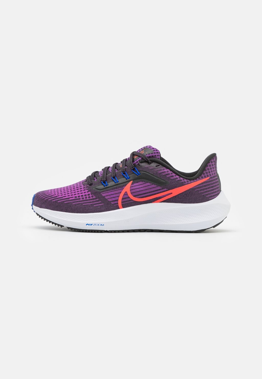 

Кроссовки Nike