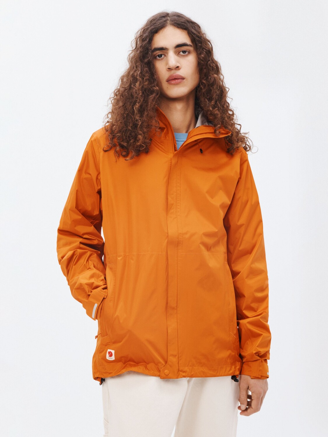 

Гидратическая куртка Fjällräven High Coast, цвет Sunset Orange