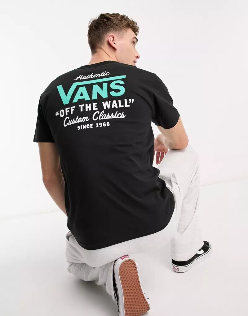 

Черная футболка с принтом на спине Vans Holder Street