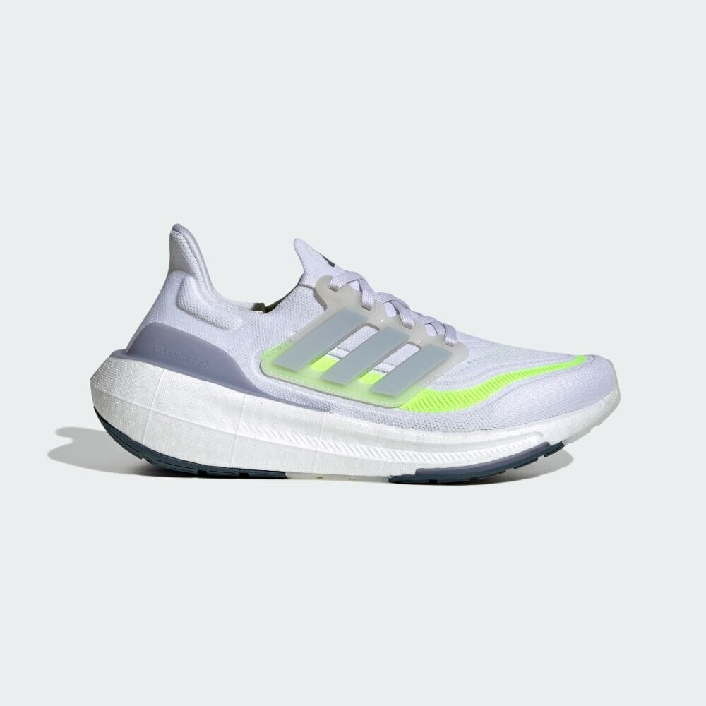 

Кроссовки Adidas IE1775, белый