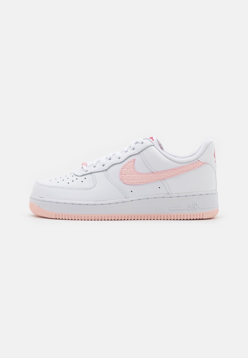 

Кроссовки Nike Air Force 1 '07 Vt, белый / атмосфера