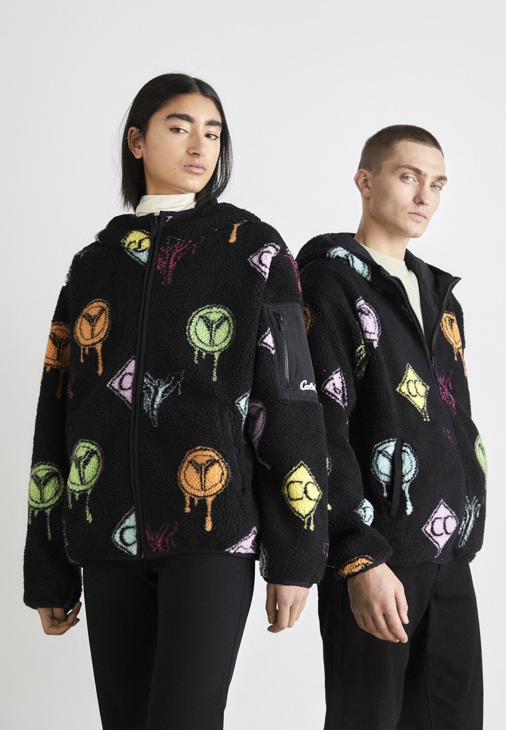 

Зимняя куртка Carlo Colucci УНИСЕКС, цвет black/multi-coloured
