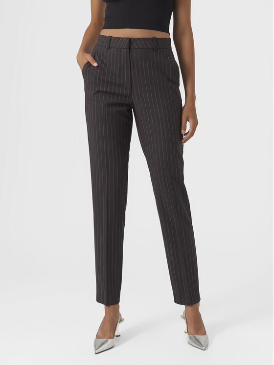 

Зауженные брюки чиносы Vero Moda, серый
