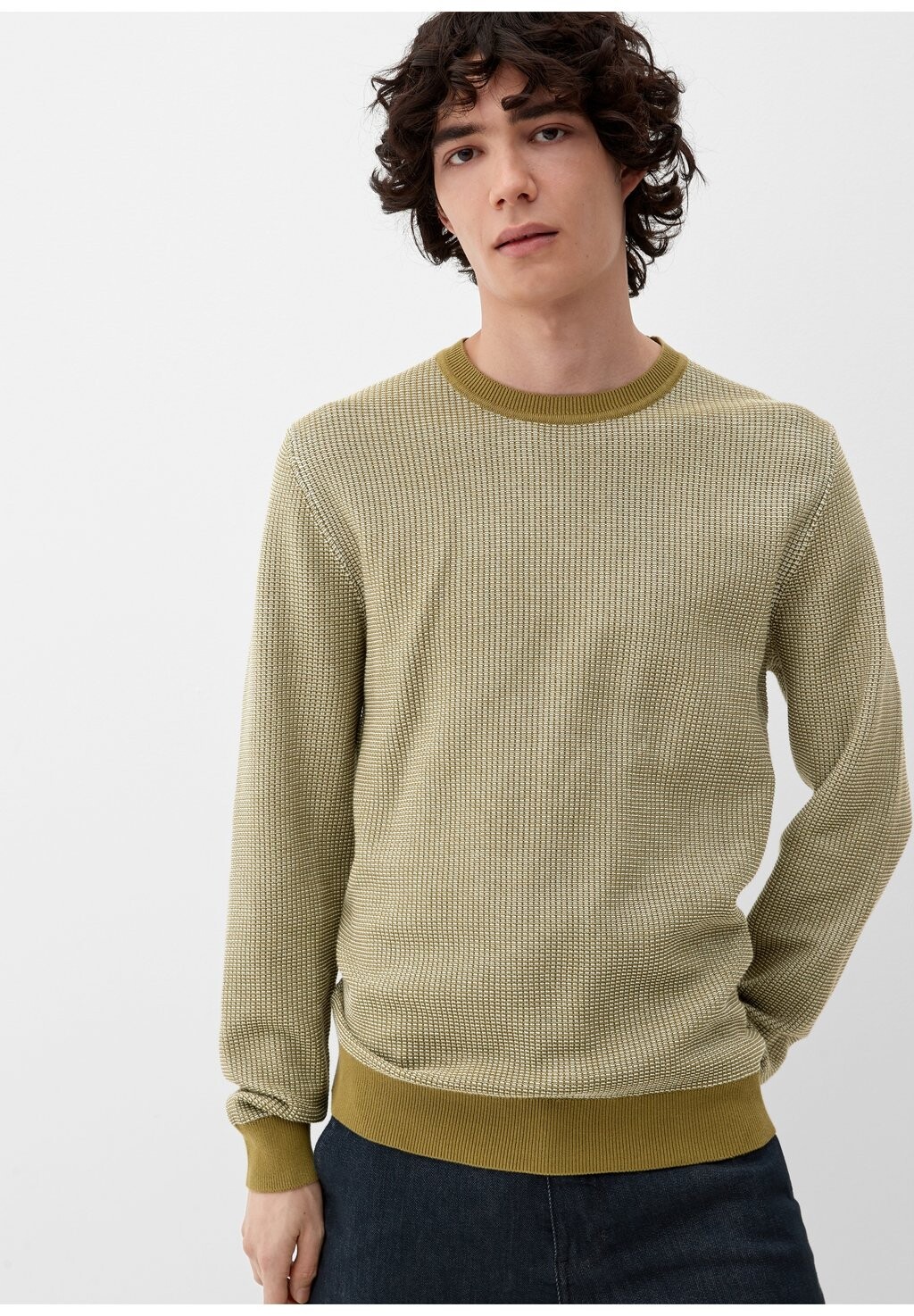 

Вязаный свитер MIT TWO TONE MUSTER s.Oliver, цвет guacamole