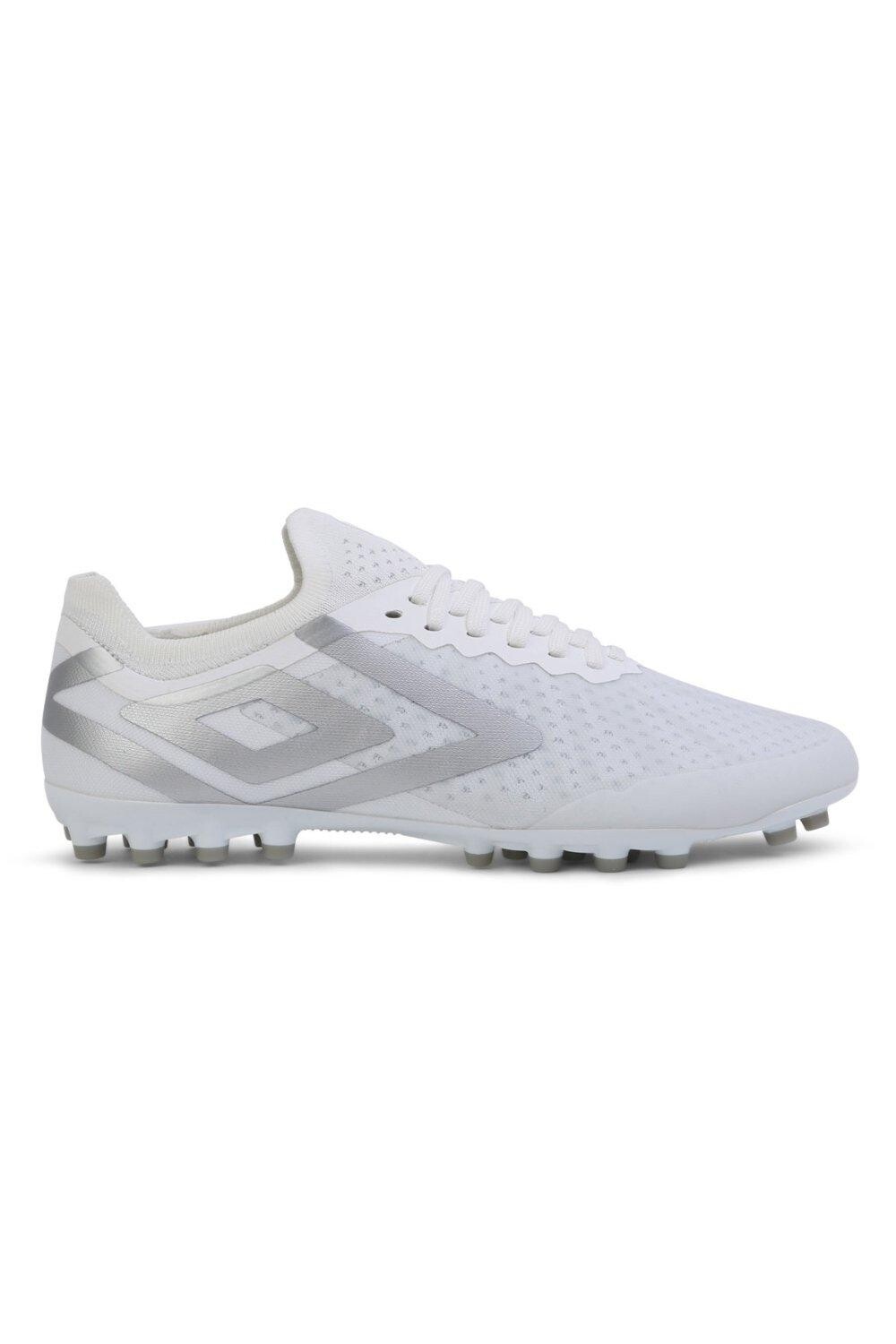 

Спортивные кроссовки Velocita VI Pro AG Umbro, белый