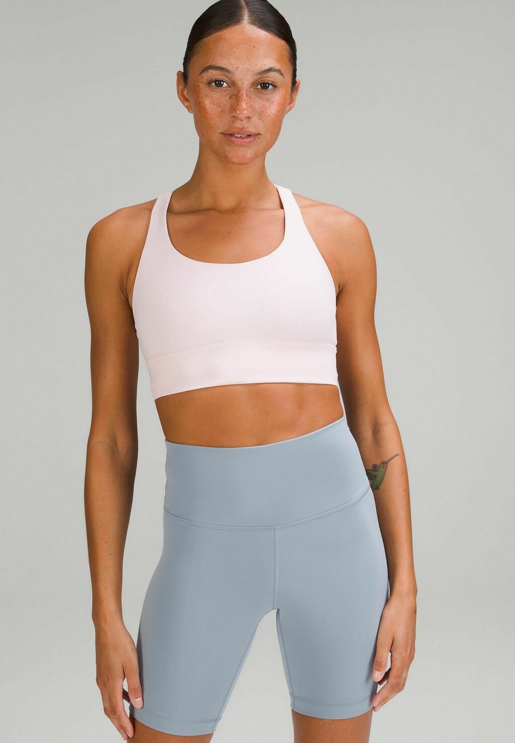 

Спортивный бюстгальтер с легкой поддержкой lululemon
