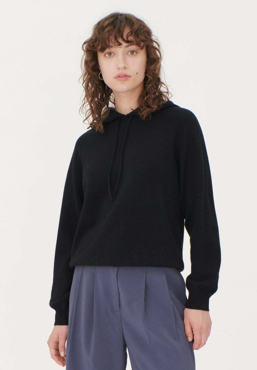 

Худи GOBI Cashmere, черный
