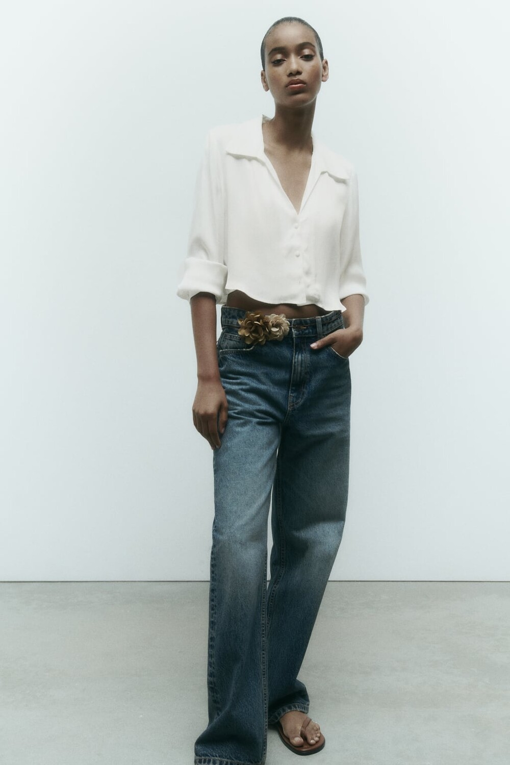 

Укороченная атласная рубашка ZARA, белый