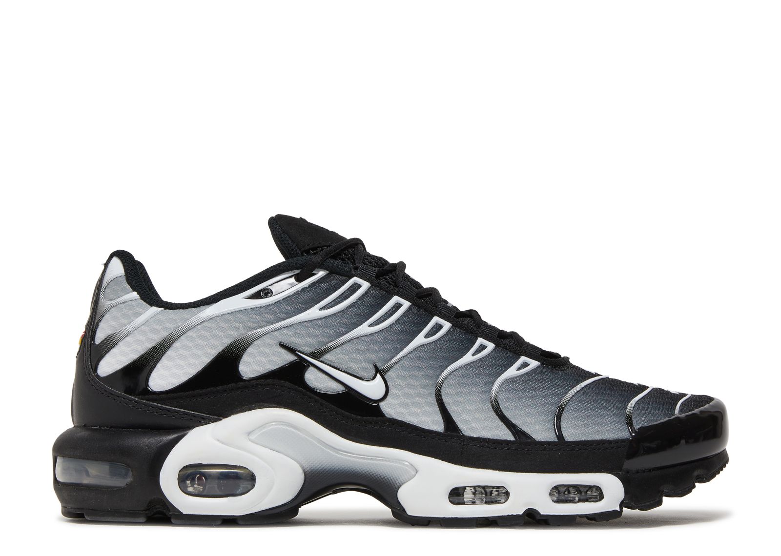 

Кроссовки Nike Air Max Plus 'Black Metallic Silver', черный