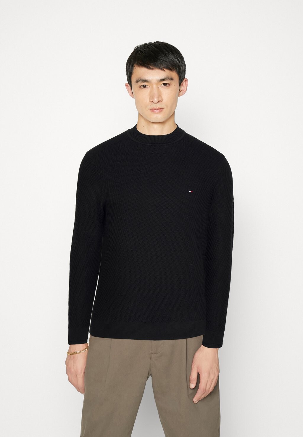 

Свитер Tommy Hilfiger