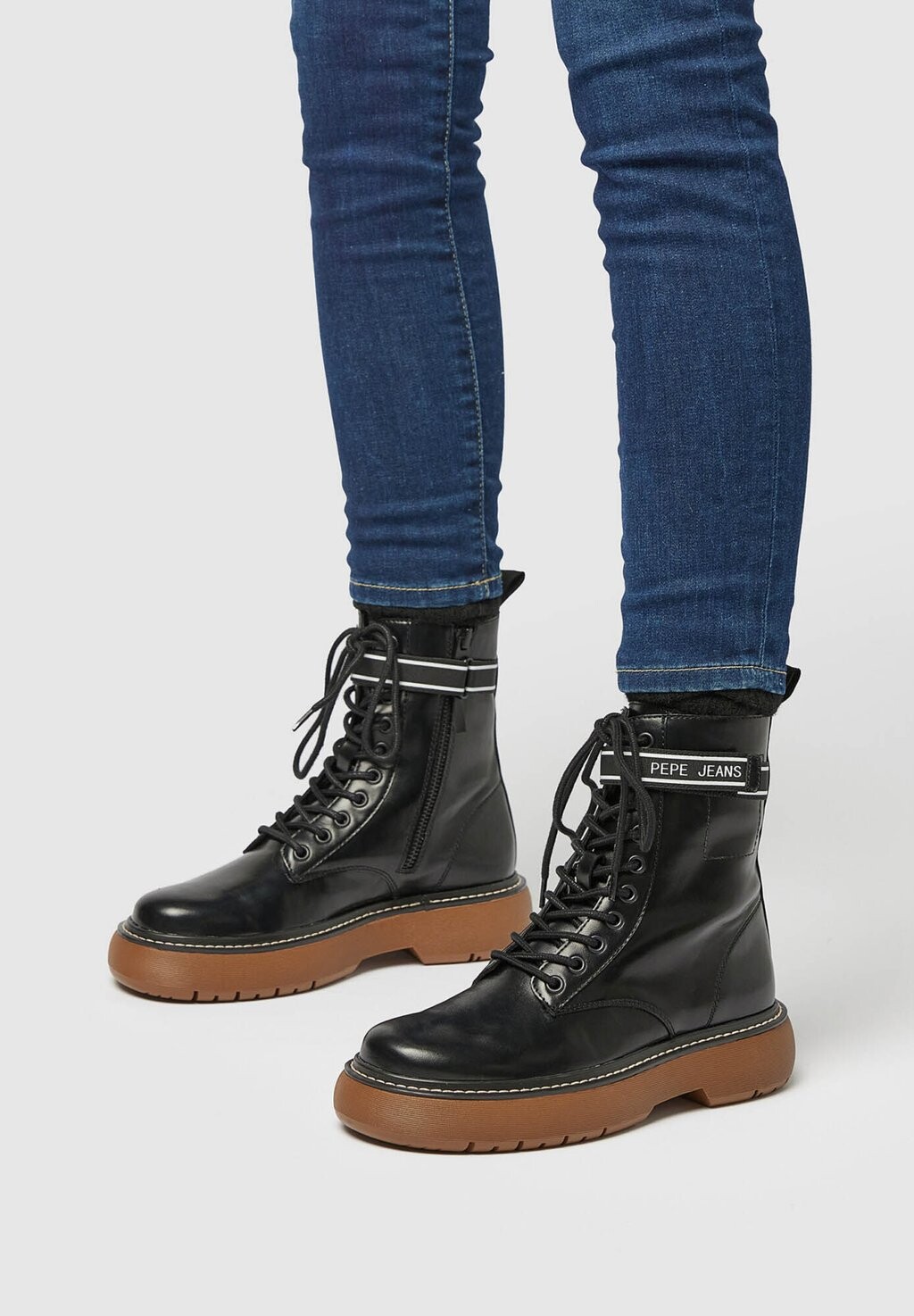 

Ботильоны на платформе Pepe Jeans, черный