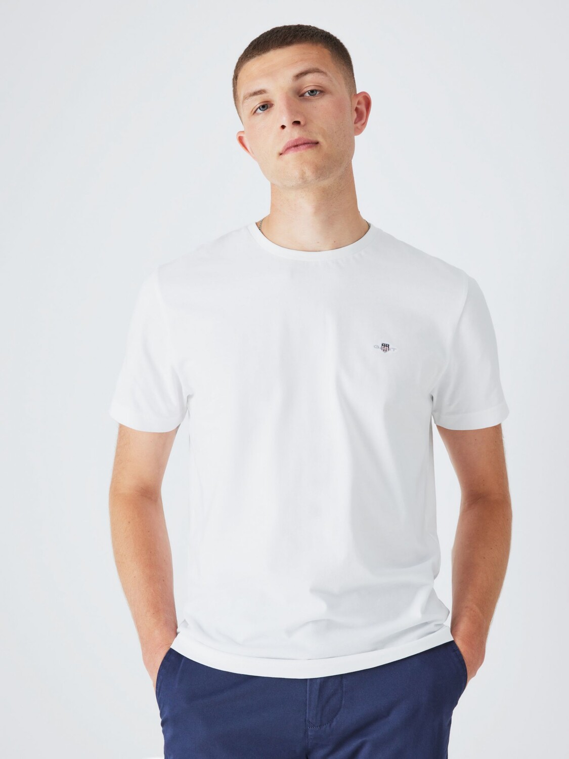 

Футболка GANT Regular Shield с коротким рукавом, белая, Белый