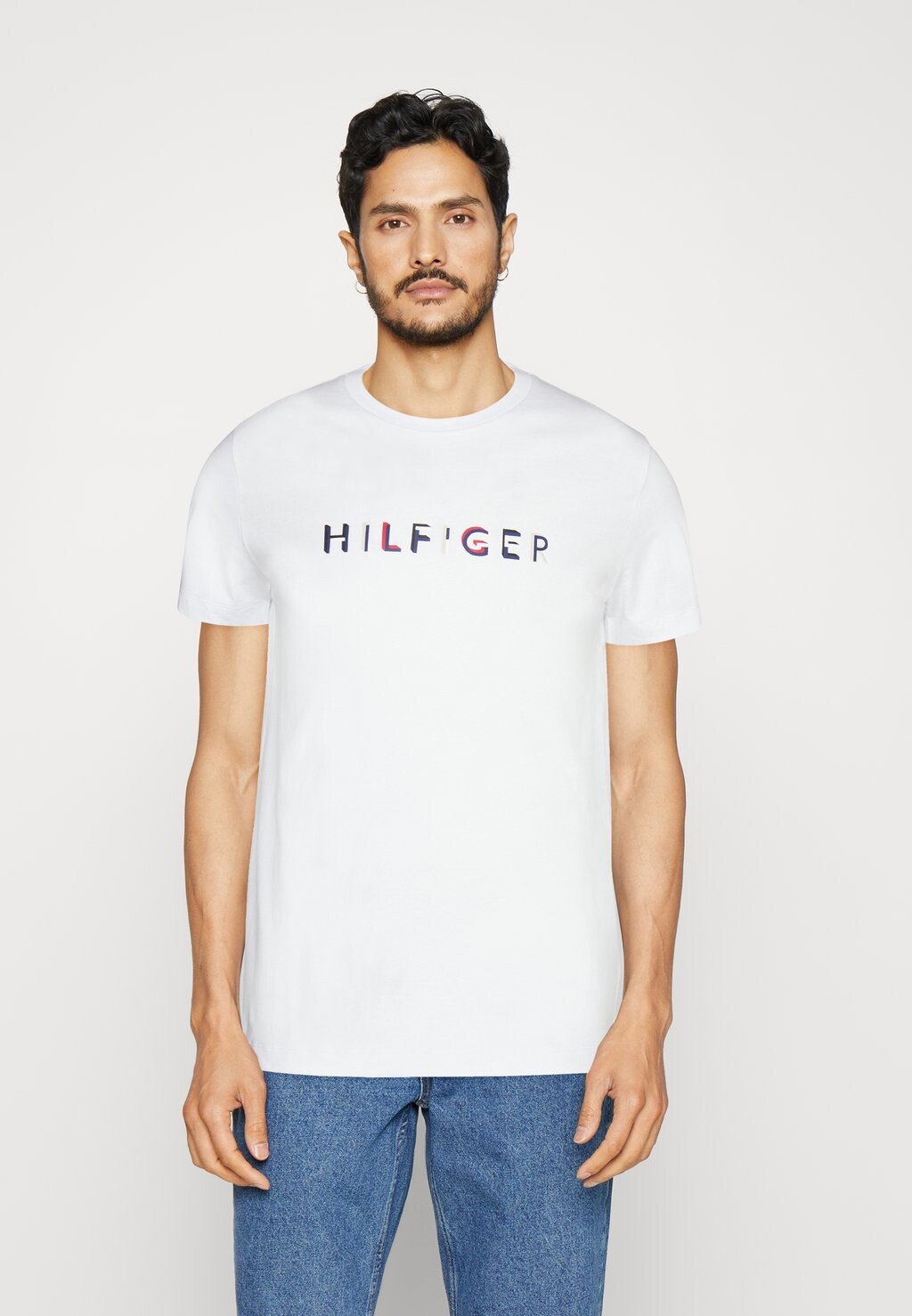 

Футболка с принтом Tommy Hilfiger, белый