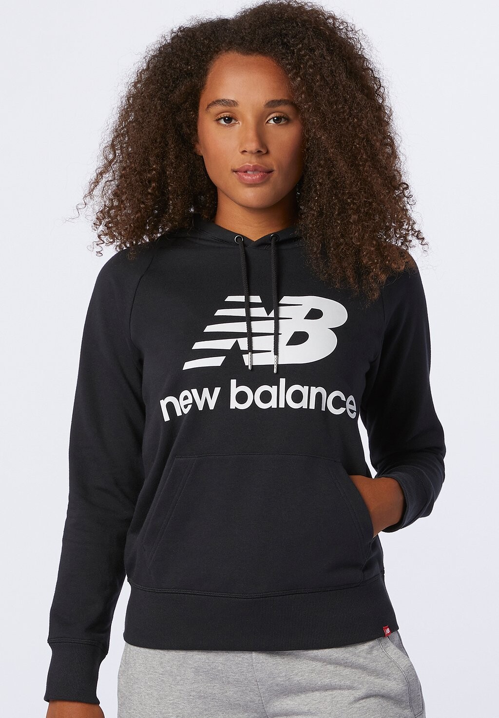 

Джемпер New Balance, черный