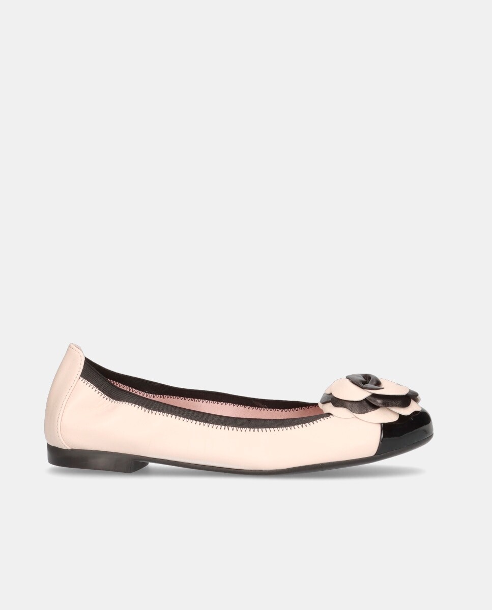 

Женские балетки из кожи наппа кремового цвета с цветком Pretty Ballerinas, бежевый