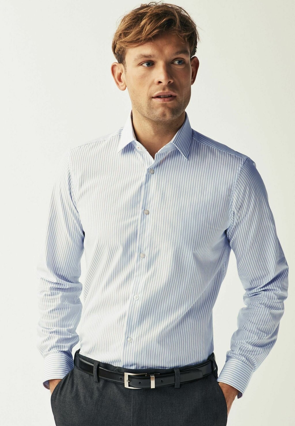 

Рубашка FIT SINGLE REGULAR FIT Next, цвет white light blue stripe