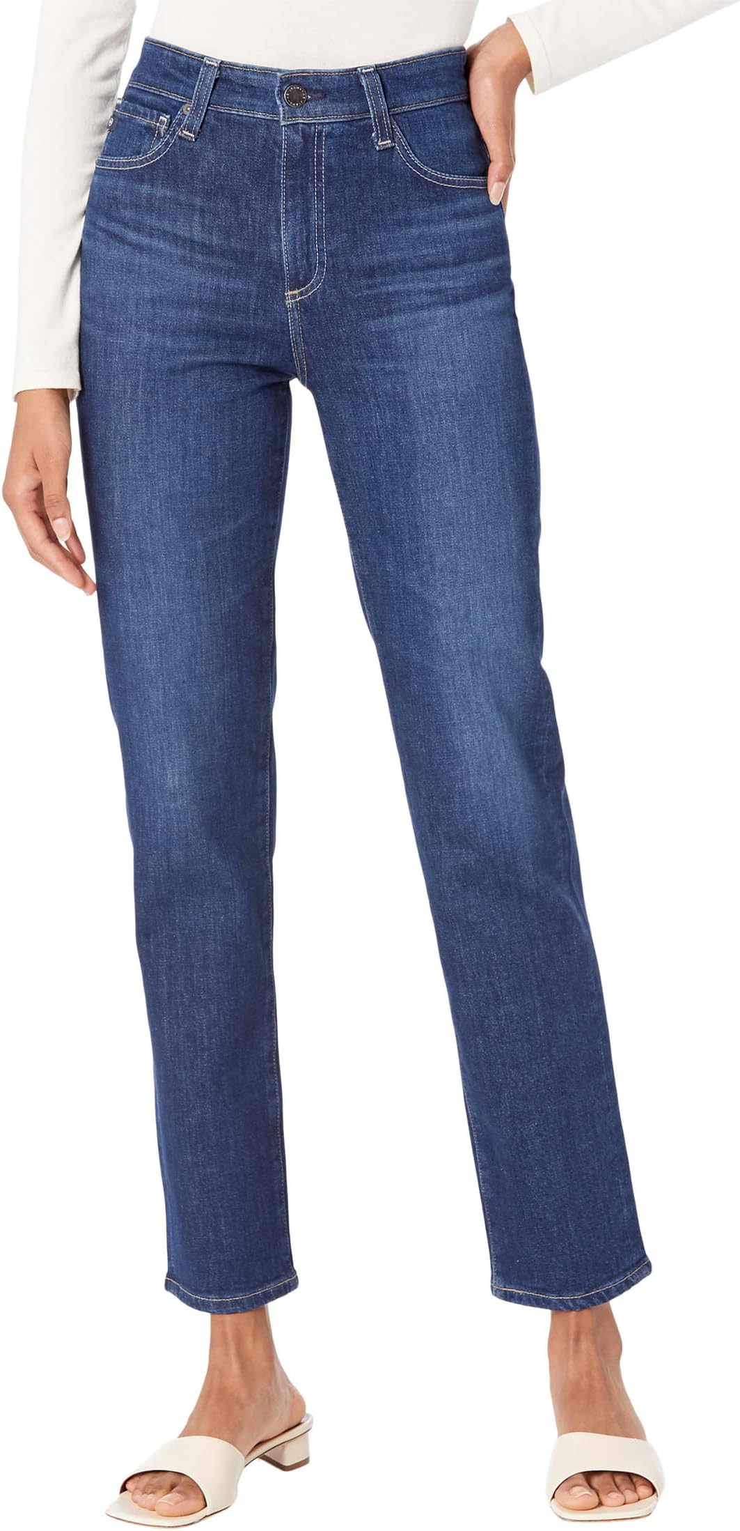 цена Джинсы Saige High-Rise Straight Leg Jeans in Easy Street AG Jeans, цвет Easy Street