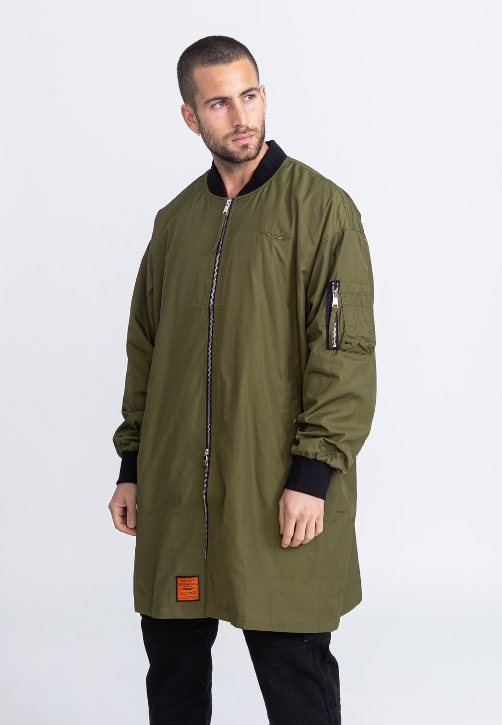 

Короткое пальто Bombers, хаки
