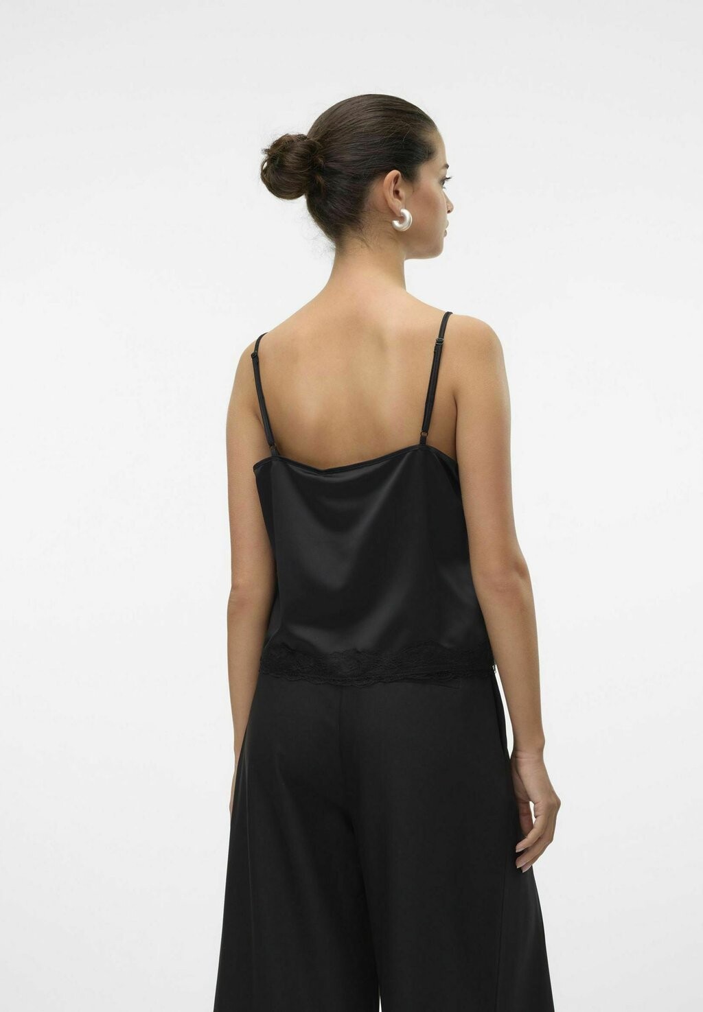

Топ Vero Moda, черный