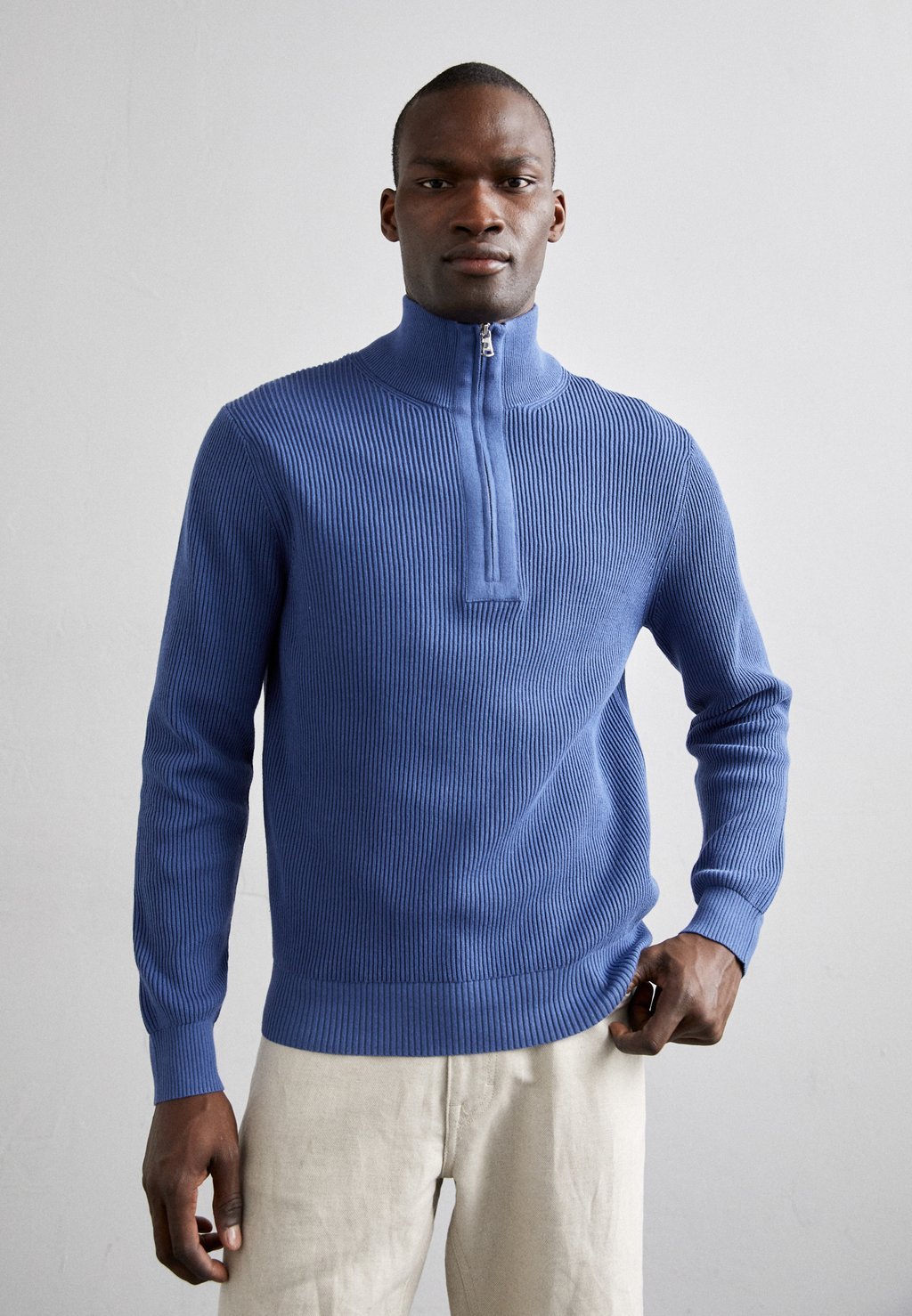 

Свитер Alex Half Zip J.LINDEBERG, цвет bijou blue