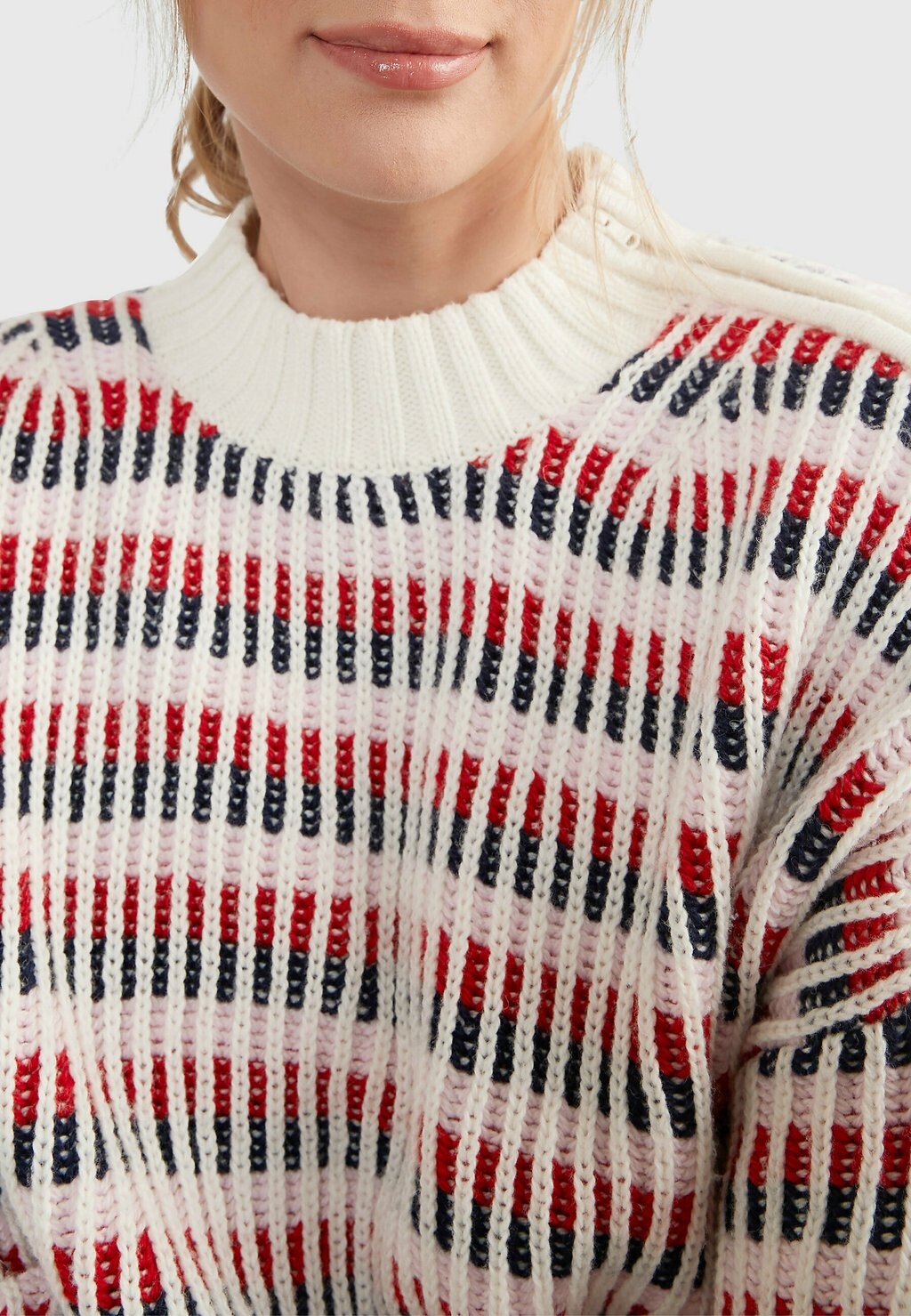 

Свитер Tommy Hilfiger, белый