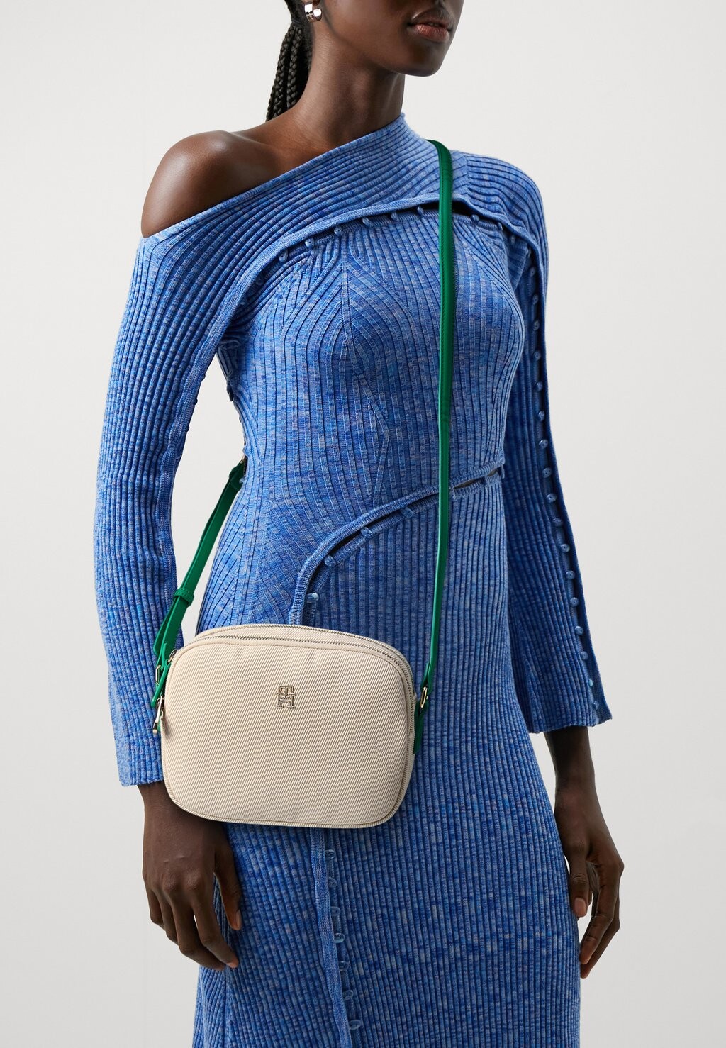 

Сумка через плечо POPPY CROSSOVER Tommy Hilfiger, цвет olympic green
