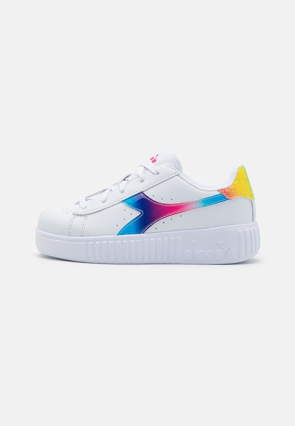 Кроссовки Game Step Bloom Unisex Diadora, цвет white/magenta – купить с  доставкой из-за рубежа через платформу «CDEK.Shopping»