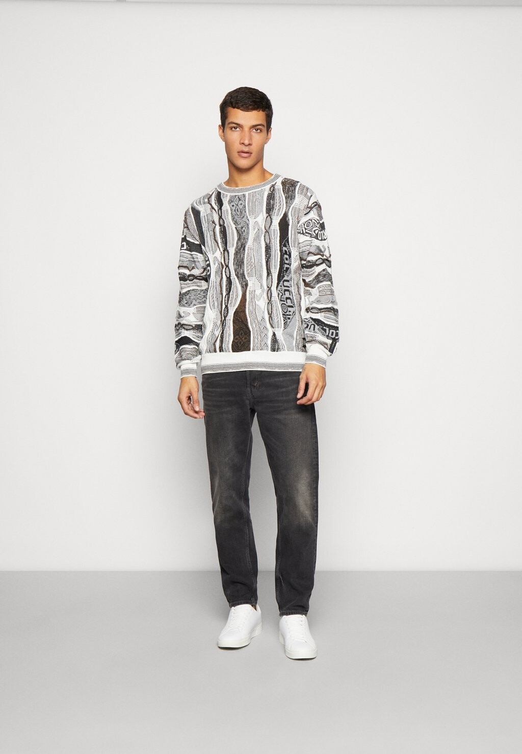 

Свитер Rundhals Unisex Carlo Colucci, цвет offwhite