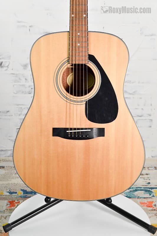 Акустическая гитара Yamaha Gigmaker Standard Dreadnought Acoustic Guitar Pack Natural encore ew100bk акустическая гитара dreadnought цвет черный