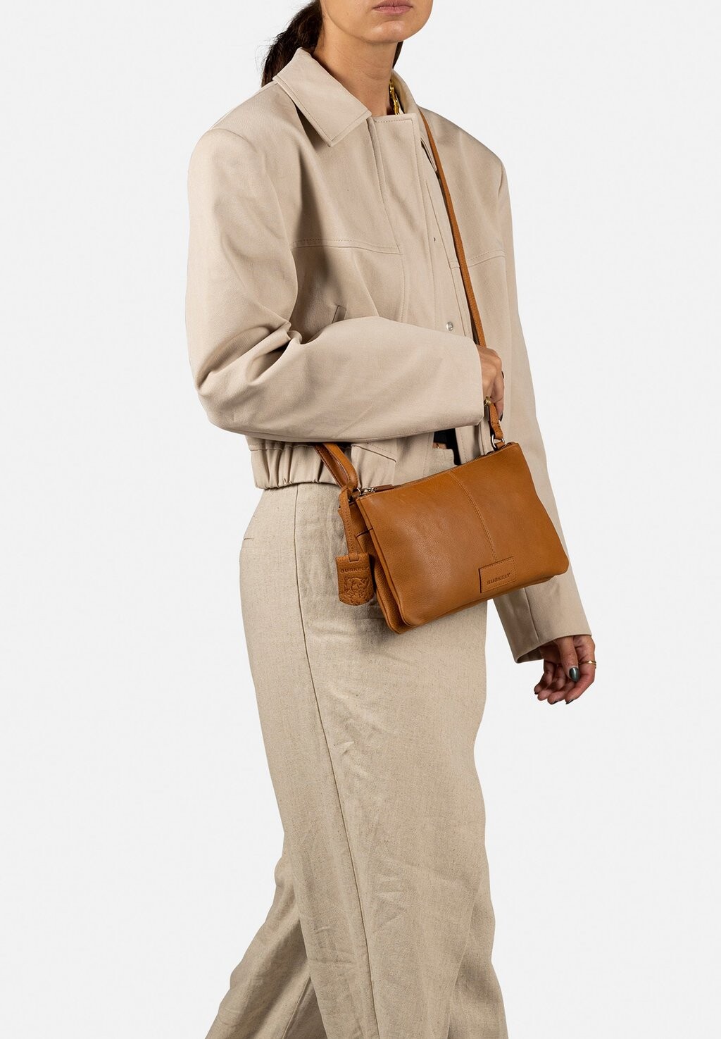 

Сумка через плечо SOFT SKYLAR DOUBLE POCKET ZIP Burkely, цвет cognac