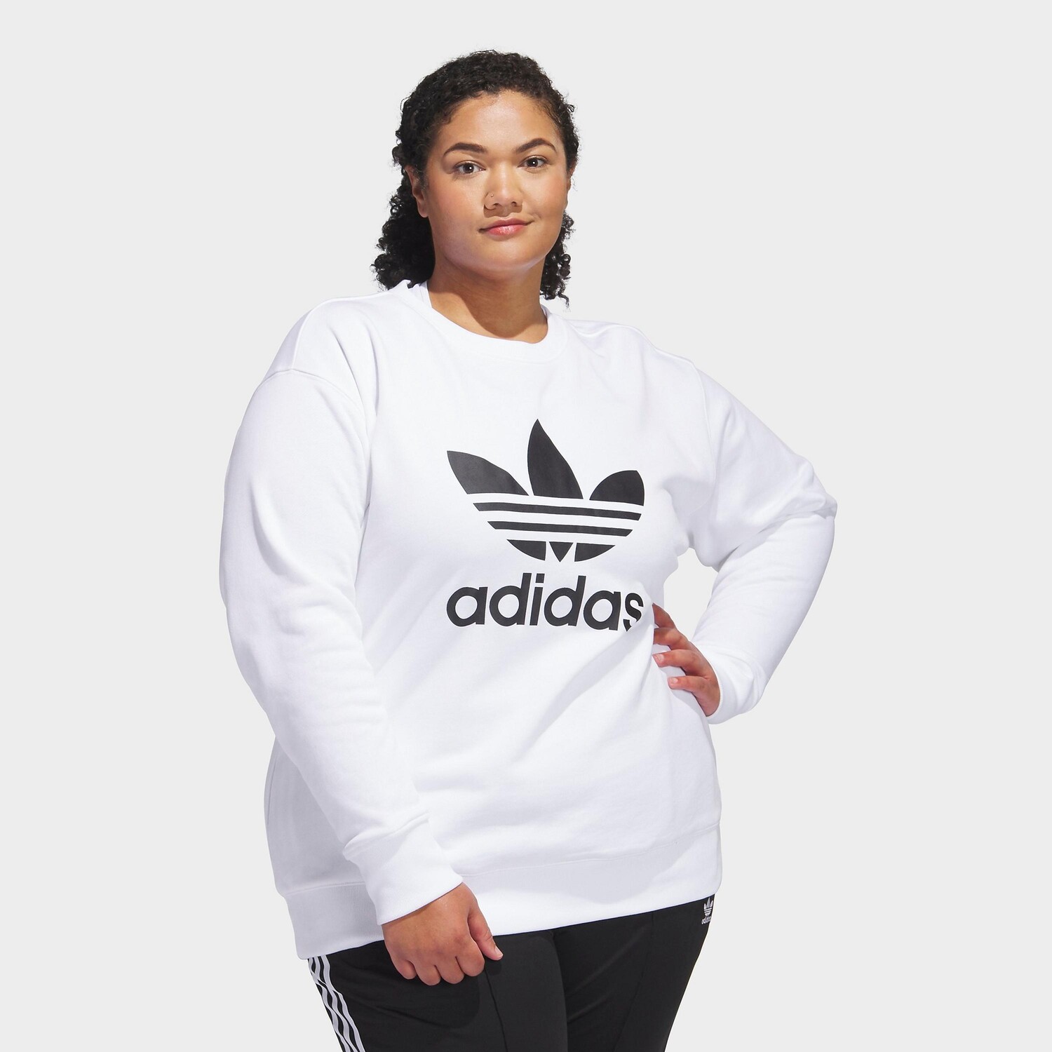

Женский свитшот с круглым вырезом adidas Originals Trefoil (большие размеры), белый