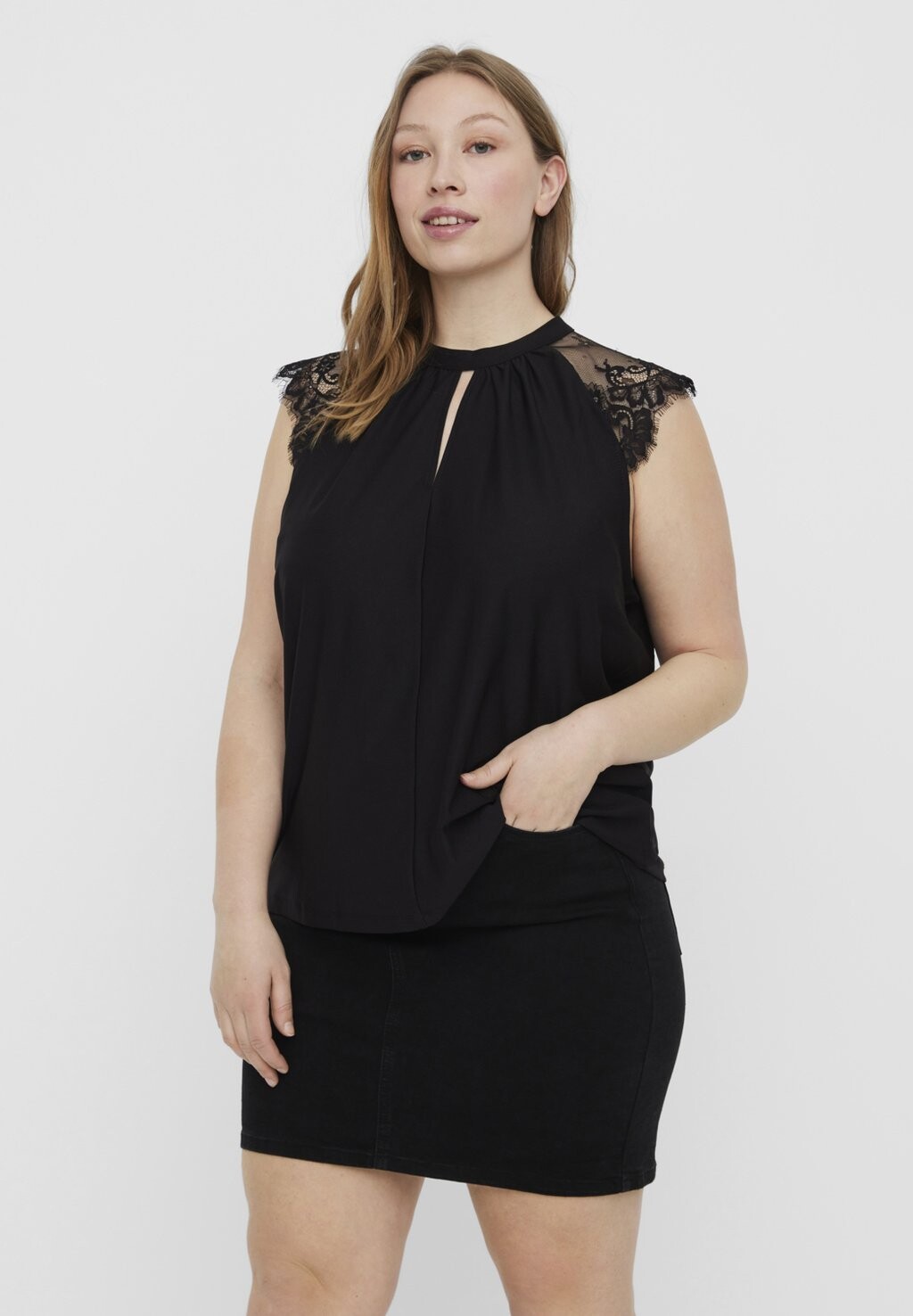 

Топ Vero Moda, черный