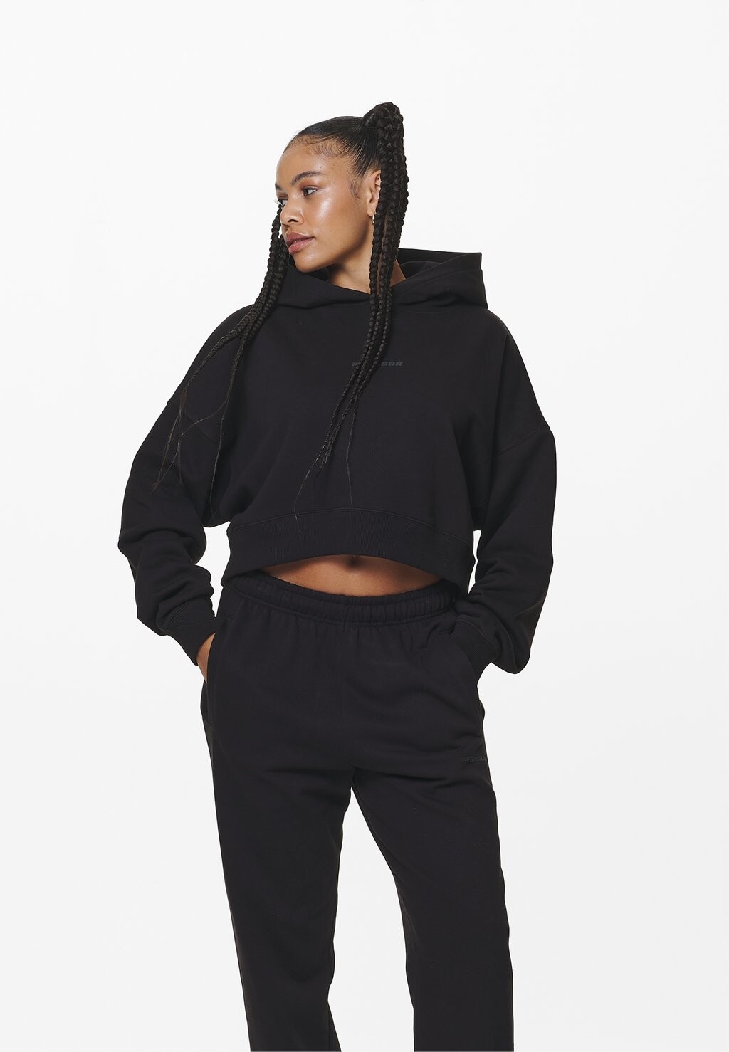 

Толстовка Pegador УКОРОЧЕННАЯ ХУДИ SALITA OVERSIZED, черный