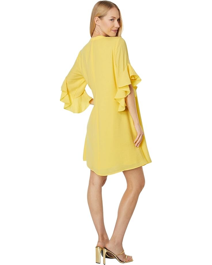 

Платье Vince Camuto Flutter Sleeve Rumple Dress, цвет Sunburst