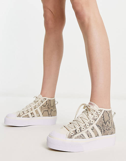 

Кроссовки на платформе adidas Originals Nizza Mid со змеиным принтом