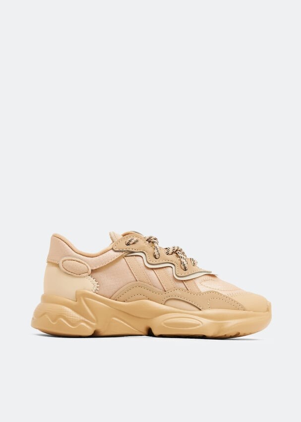 

Кроссовки Adidas Ozweego, бежевый