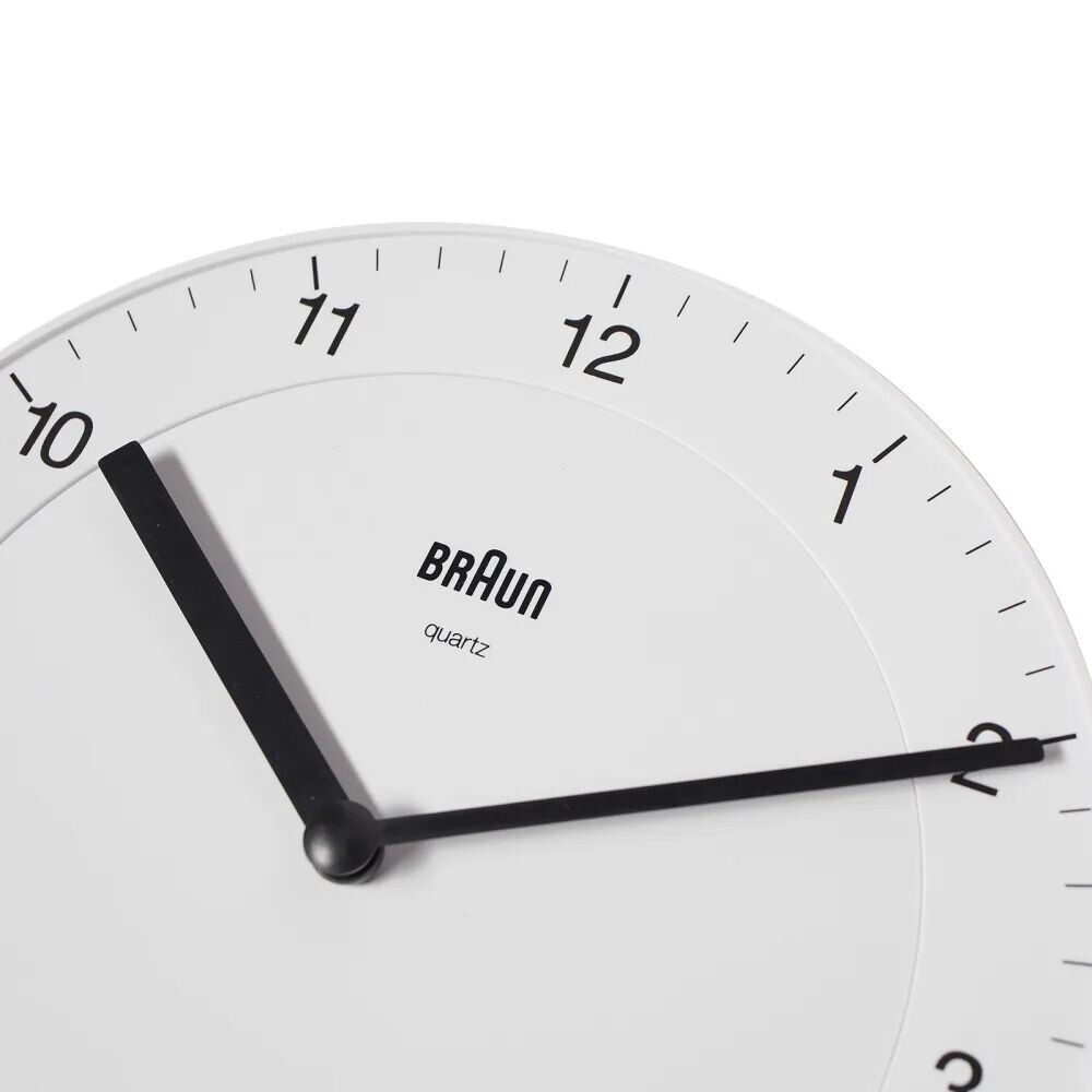 

Braun Настенные часы BC06, белый