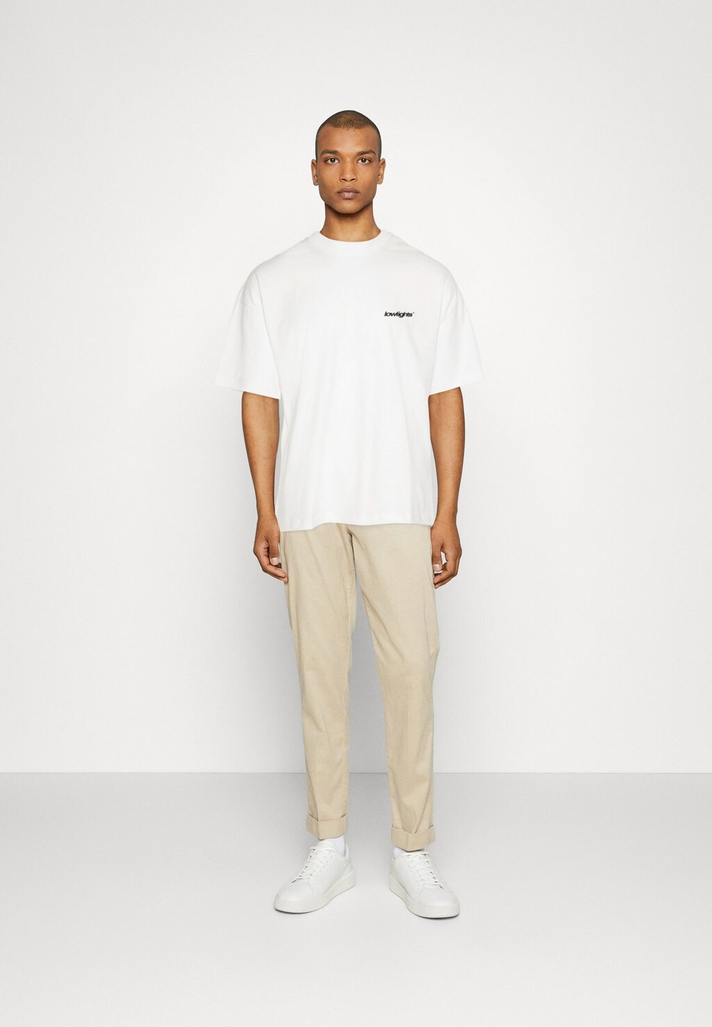 

Базовая футболка LIGHT TEE LOW LIGHTS STUDIOS, экрю